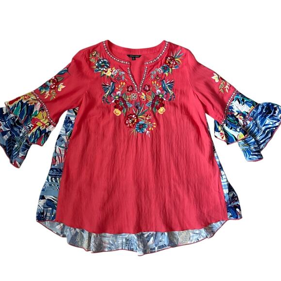 John Mark Floral Embroidered Split Neck Ruffled 3/4 Sleeve Tunic Red Size Small - Picture 4 of 10